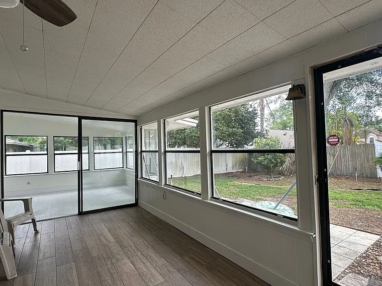 616 Iris St — Photo 29