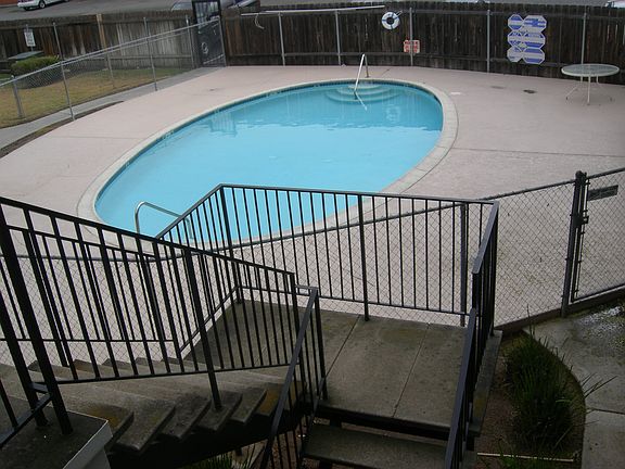 3rd image of 166 N 1st St Unit 17