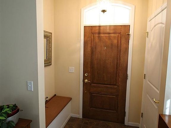 4th image of 1843 N #C