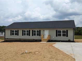 2152 Meadow Ridge Rd, Green Level, NC 27217