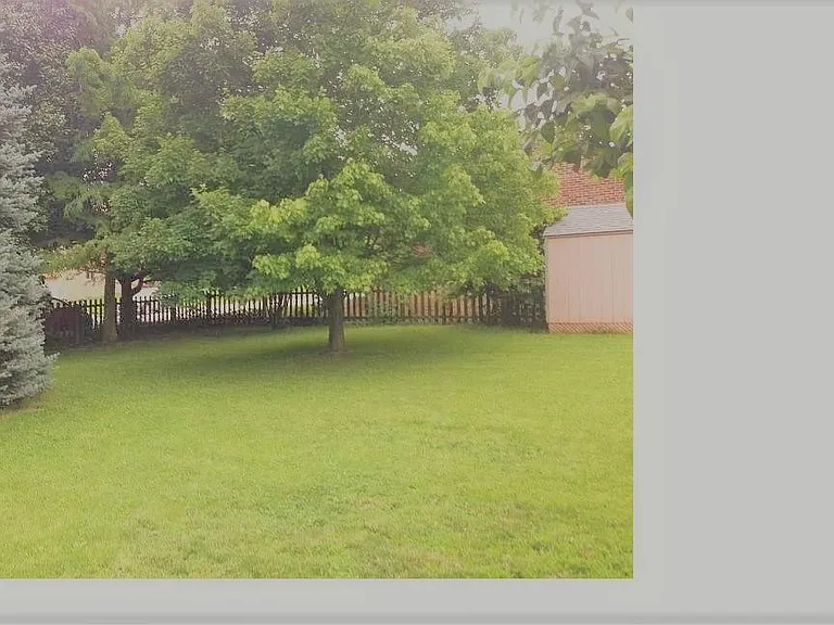 922 Fairhaven Dr — Photo 4