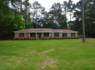 9301 Hamilton Creek Dr, Mobile, AL 36695
