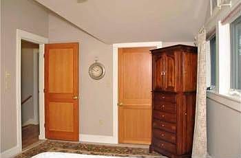 5th image of 96 Tenpenny St