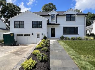 652 Forest Ave, Rye, NY 10580