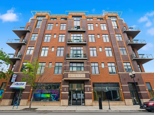 3631 N Halsted St APT 312, Chicago, IL 60613
