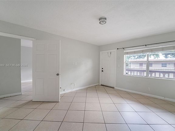 5th image of 3777 78th Ave #3F