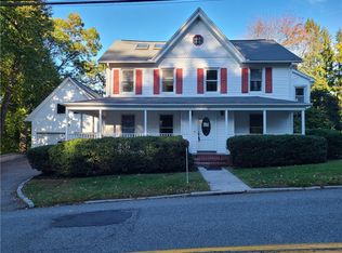 67 Mountain Rd, Irvington, NY 10533