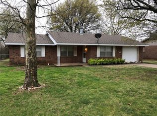 310 W Meek St, Wayne, OK 73095