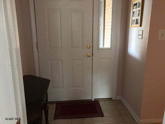 3rd image of 203 Blackburn Ave
