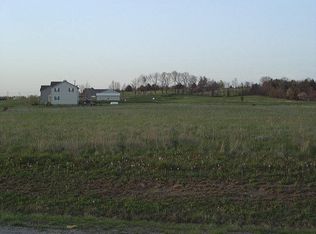 7030 Tarlton Rd, Circleville, OH 43113