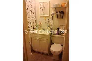 Rented by City Connections Realty