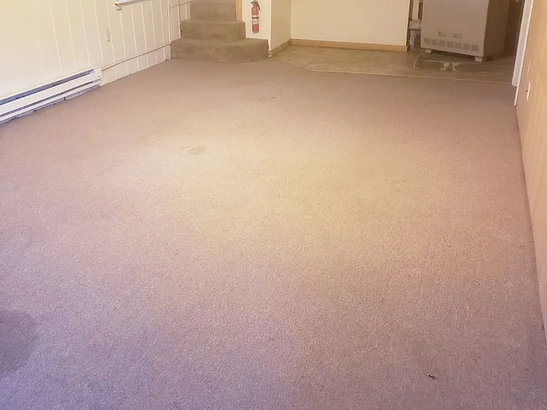 280 Shelly Ln — Photo 3