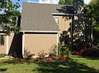 2221 Perth Rd, Mooresville, NC 28117