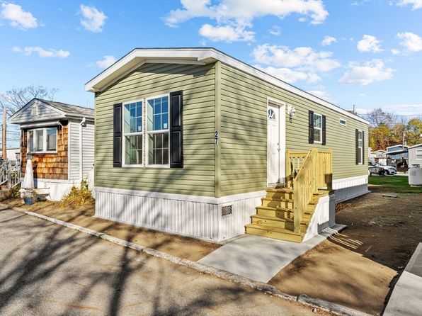 548 Kenyon Ave #27, Attleboro, MA 02703