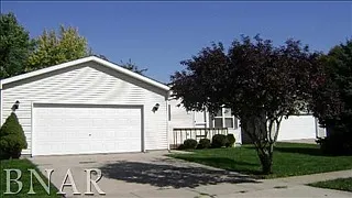 38 Geneva Ct photo 1