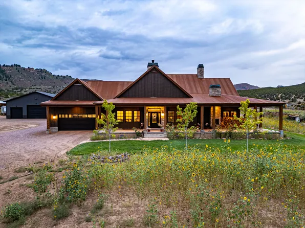 4995 N Sawtooth Cove Dr, Vernal, UT 84078
