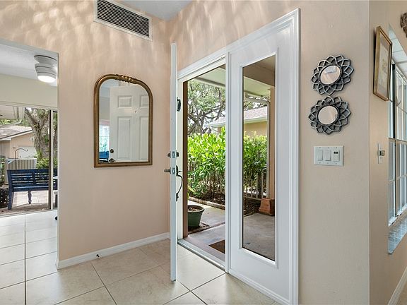 5th image of 214 Park Shores Cir #214C