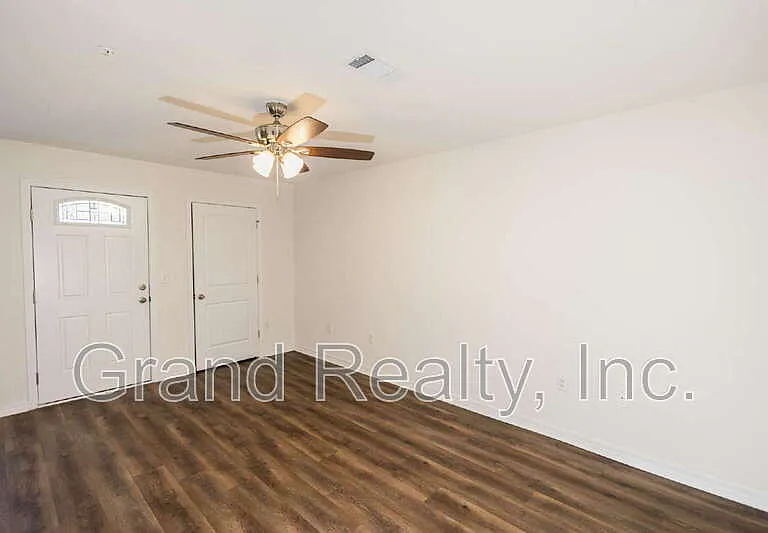 6802 Whitney Polk Ct — Photo 7