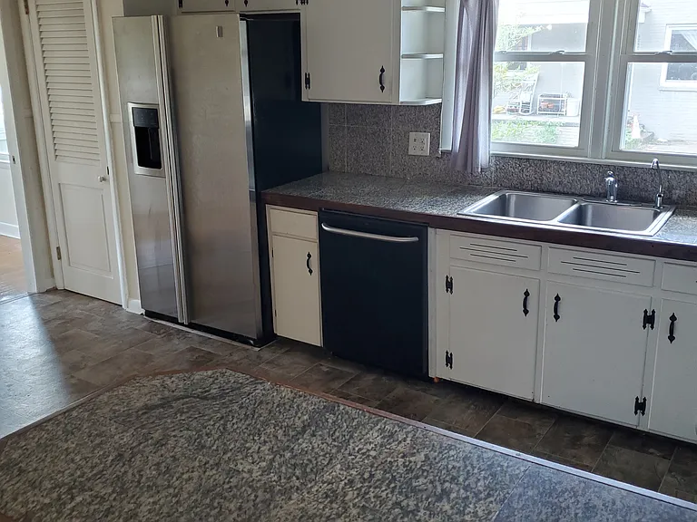 2540 Lake Wheeler Rd — Photo 29