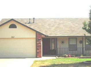 3467 W Yale St, Fayetteville, AR 72704