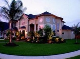 2209 Hollow Shore St, Pearland, TX 77584