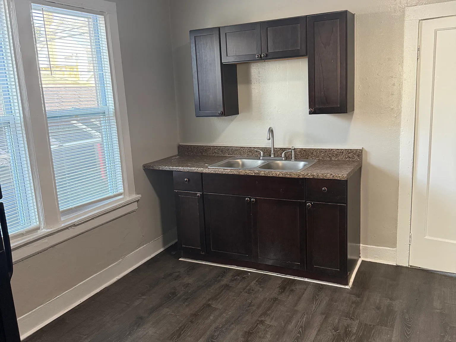 1 bed, 650 sqft, $850 — Photo 3