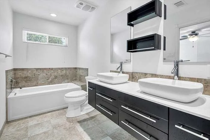 8419 Opalwood Ln #MAIN — Photo 11