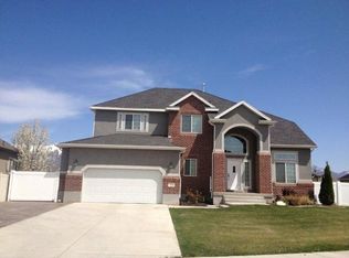 114 N Cold Creek Way, Layton, UT 84041