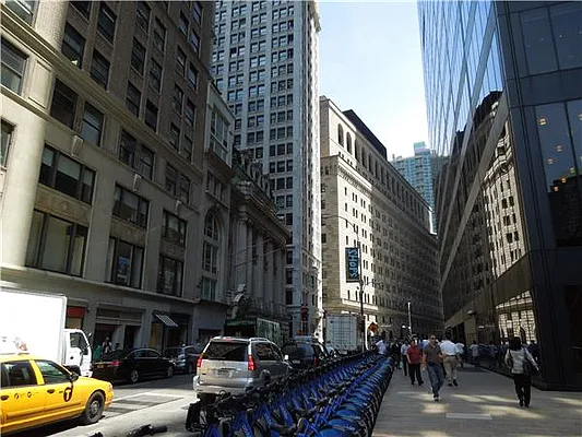 Rented by Living New York | media 24