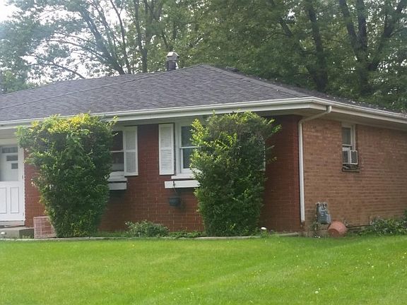 4th image of 16628 Elm St