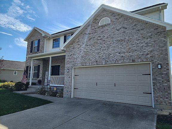 3rd image of 222 Quail Hollow Dr