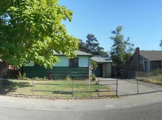 3685 McClellan Dr, North Highlands, CA 95660
