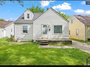 29056 Powers St #29056, Westland, MI 48186