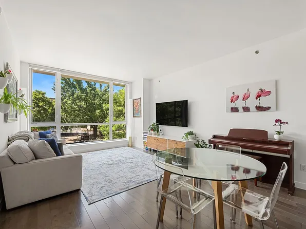 11-35 45th Ave #2B, Long Island City, NY 11101