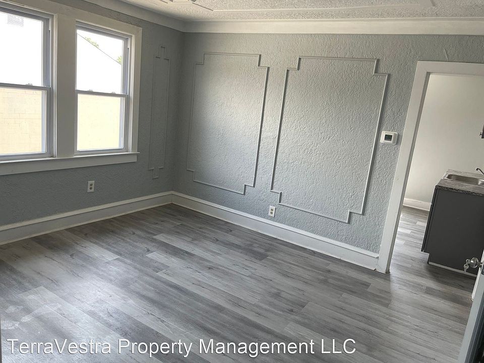 178 N Broadway Pennsville NJ Zillow