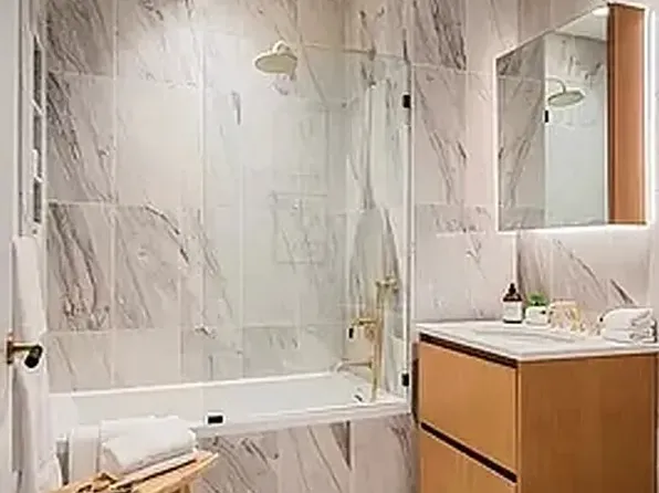 179 4th Avenue image 9 of 12