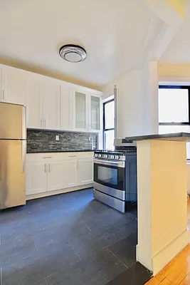 Rented by Skyward | media 9