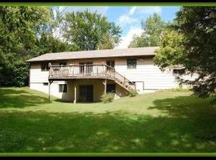 979 Paris Ave N, Stillwater, MN 55082