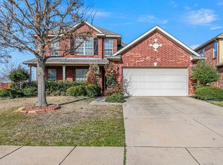 700 Marina Vista Dr, Lewisville, TX 75056
