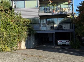 2344 W Newton St, Seattle, WA