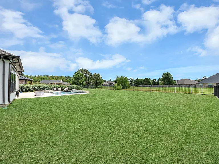 11726 W Grand Pond Dr — Photo 50