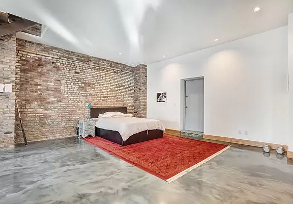 3rd image of 496A Court St #G