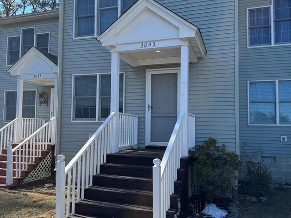 3045 Ridge Rd, Chincoteague Island, VA 23336