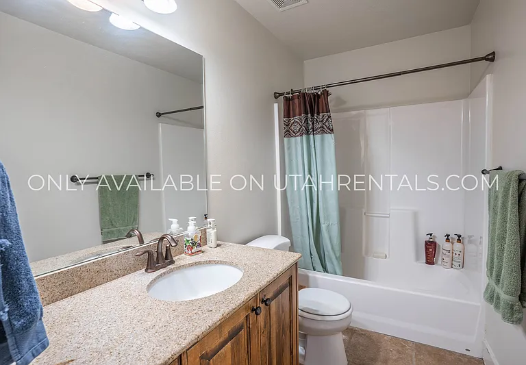 278 E Cascade Ct — Photo 19