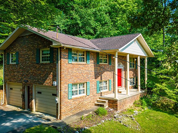 2nd image of 3825 Cimarron Dr