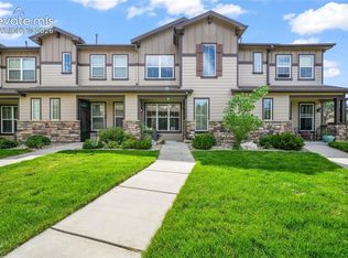 6214 Cedar Park Grv, Colorado Springs, CO 80923