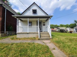 2754 Falls St, Niagara Falls, NY 14303