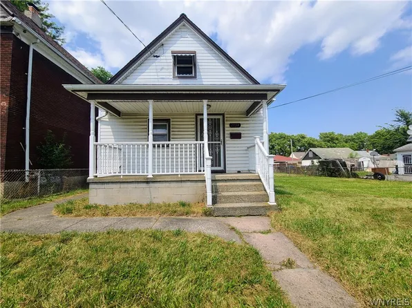 2754 Falls St, Niagara Falls, NY 14303