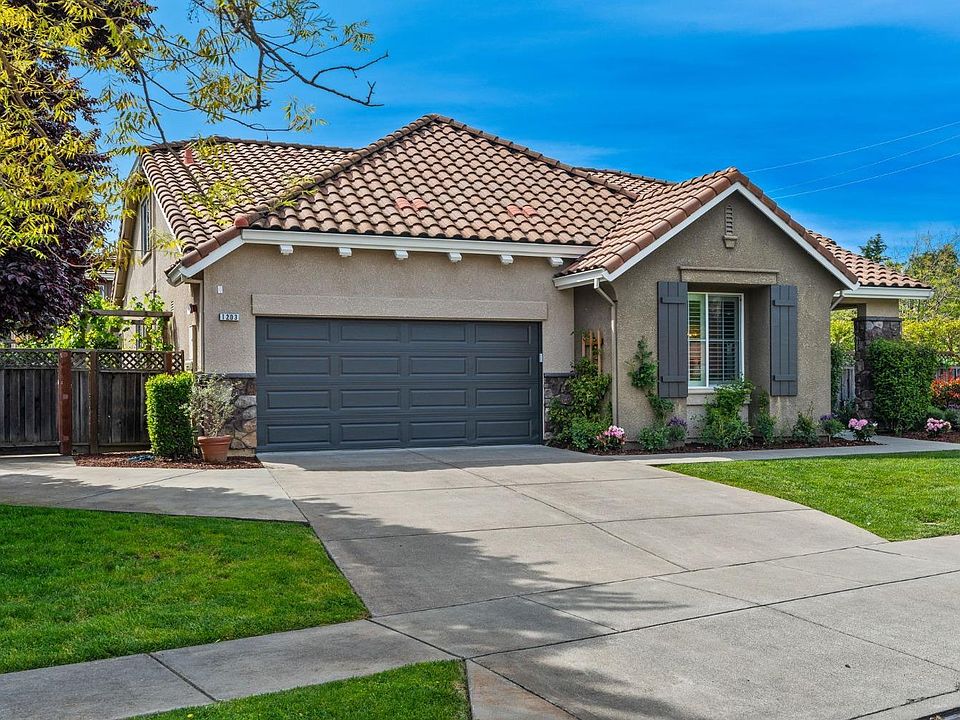 1st image of 1203 Terrace Drive