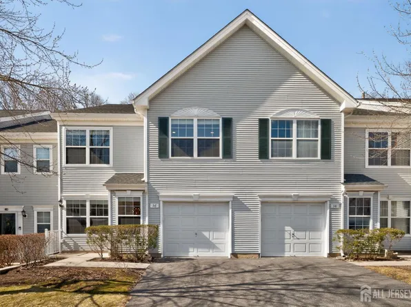 36 Windsong Cir, East Brunswick, NJ 08816